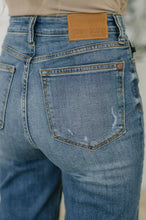 Load image into Gallery viewer, Izzie High Waist Straight Fit