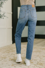 Load image into Gallery viewer, Izzie High Waist Straight Fit
