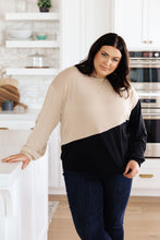 Load image into Gallery viewer, Split Decision Color Block Cargo Sleeve Top