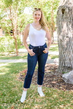 Load image into Gallery viewer, Sofia Dark Wash Jeans