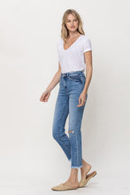 Load image into Gallery viewer, Knee Slit Frey Hem Crop Straight
