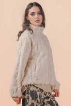 Load image into Gallery viewer, Fuzzy Fleece Cozy Cable Pattern Zip Up Jacket
