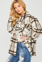 Load image into Gallery viewer, Plaid Bust Pocket Shacket
