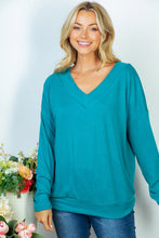 Load image into Gallery viewer, Long Sleeve Solid Knit Top
