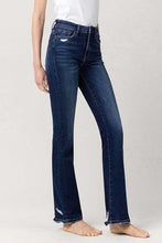 Load image into Gallery viewer, High Rise Slim Bootcut Jeans
