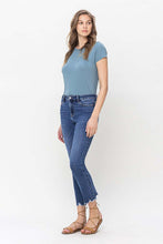 Load image into Gallery viewer, High Rise Crop Slim Straight Jeans
