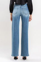 Load image into Gallery viewer, High Rise Wide Leg Jeans
