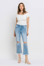 Load image into Gallery viewer, High Rise Frayed Hem Crop Straight Jeans
