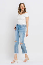 Load image into Gallery viewer, High Rise Frayed Hem Crop Straight Jeans
