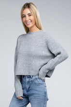 Load image into Gallery viewer, Mock Neck Pullover
