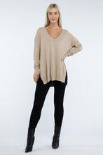 Load image into Gallery viewer, Hi-Low Hem Front Seam Sweater
