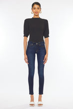 Load image into Gallery viewer, Mid Rise Basic Super Skinny Jeans
