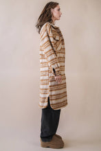 Load image into Gallery viewer, NJ90325-Aztec &amp; Plaid Printed Shacket Jacket Coat
