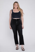 Load image into Gallery viewer, Plus Size High Rise Crop Flare Jeans
