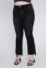 Load image into Gallery viewer, Plus Size High Rise Crop Flare Jeans
