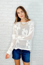Load image into Gallery viewer, Catch the Breeze Layering Top in Off White
