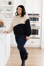 Load image into Gallery viewer, Split Decision Color Block Cargo Sleeve Top
