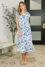 Load image into Gallery viewer, The Missing Piece Tiered Flutter Sleeve Dress
