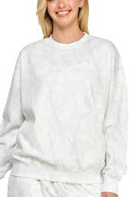 Load image into Gallery viewer, Fleece Camo Relaxed Fit Crew Neck Sweatshirt
