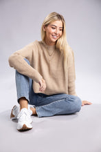 Load image into Gallery viewer, Mock Neck Pullover
