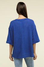 Load image into Gallery viewer, Brushed Waffle Exposed-Seam 3/4 Sleeve Top
