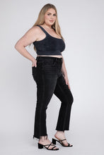 Load image into Gallery viewer, Plus Size High Rise Crop Flare Jeans
