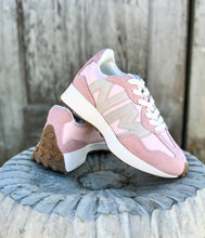 Load image into Gallery viewer, Project NM Sneakers in Pink
