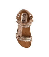 Load image into Gallery viewer, River Dance Woven Sandal in Champagne
