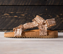Load image into Gallery viewer, River Dance Woven Sandal in Champagne
